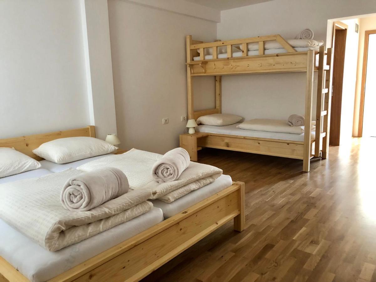 Bed and Breakfast Sobe Brezje Zimmer foto