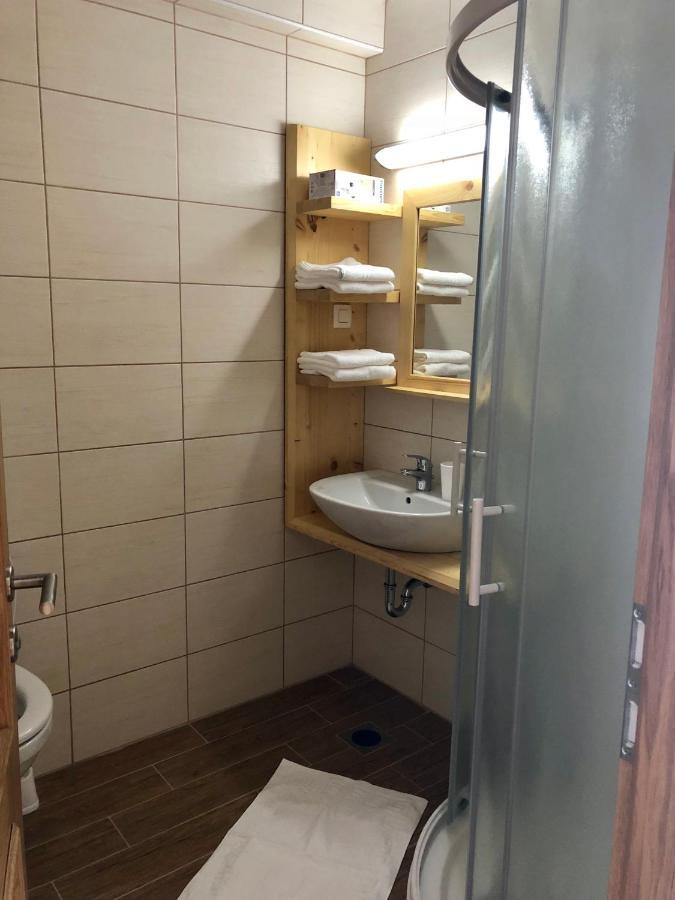 Bed and Breakfast Sobe Brezje Zimmer foto
