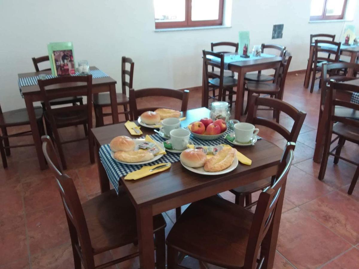 Bed and Breakfast Sobe Brezje Exterior foto